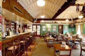 Connemara Gateway Hotel Утерард Экстерьер фото